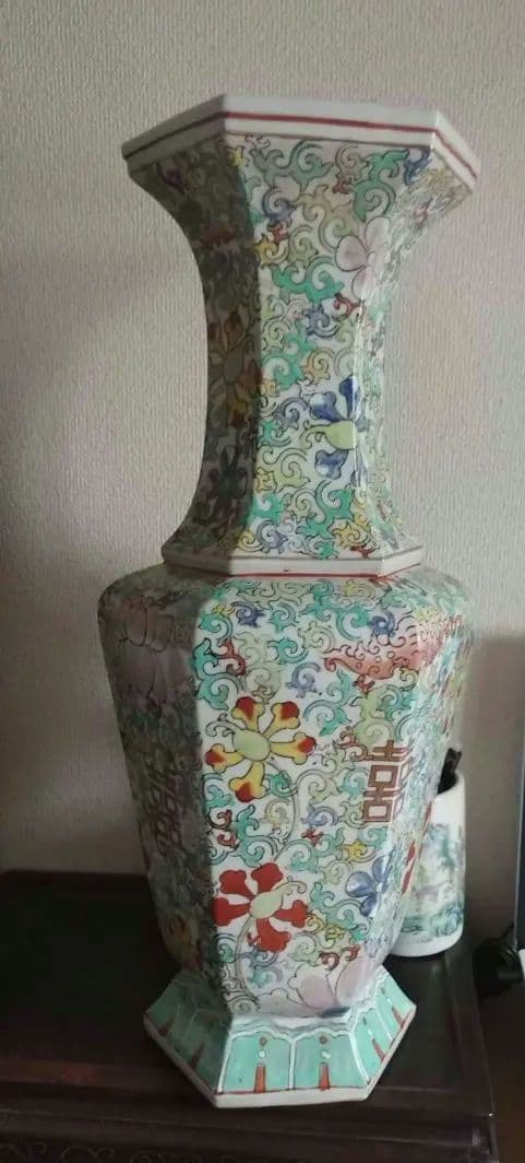 中国昔の花瓶、大明成化年製