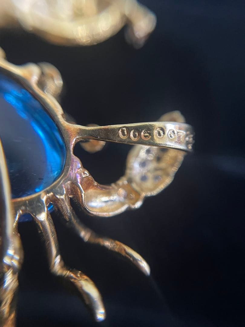 ポンテヴェキオ　カニ　18金　ブローチ　ブルートパーズ　ダイヤ　7.4g