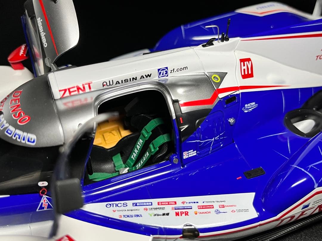 オートアート1/18トヨタTS040 HYBRID ル・マン24時間耐久2014