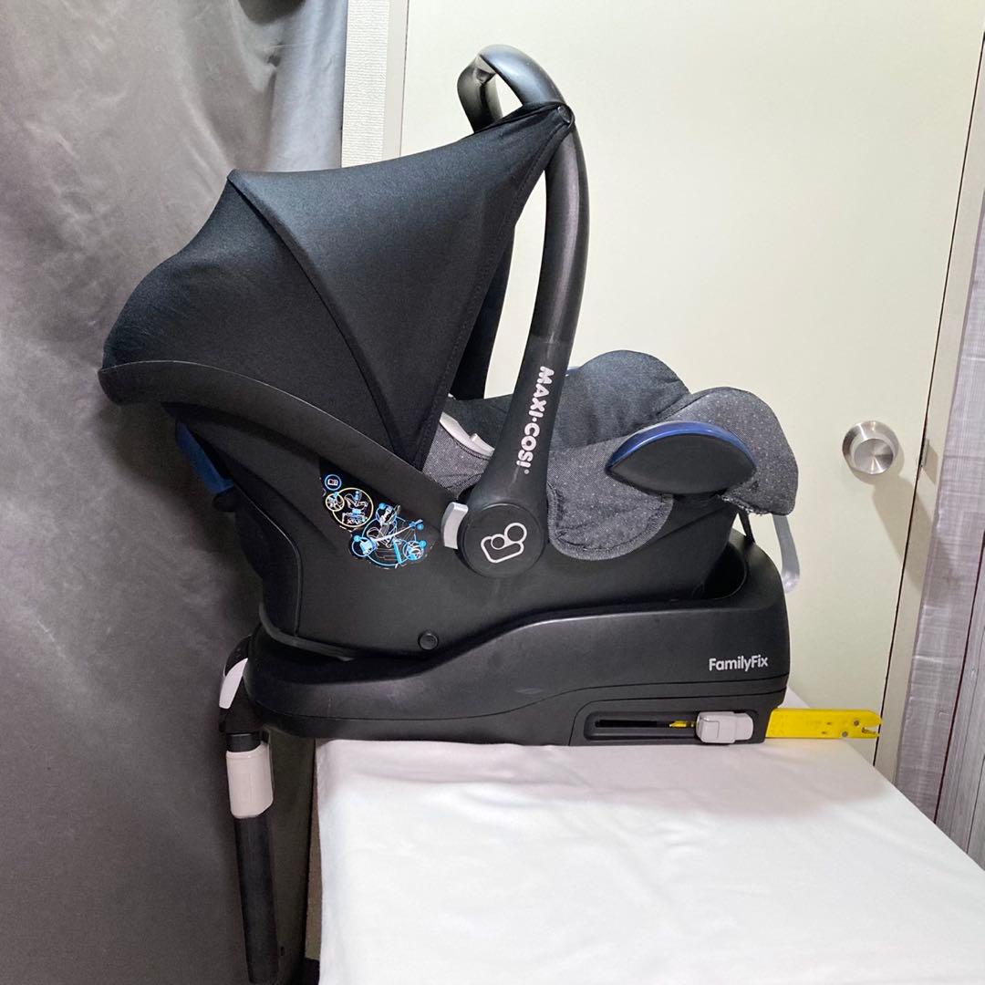 マキシコシ MAXI-COSI チャイルドシート　ベビーシート ISOFIX