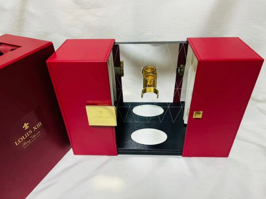 レミーマルタン ルイ13世 バカラ　替栓・冊子・観音開き化粧箱・外箱付！未開封