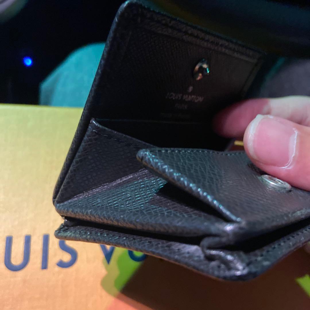 LOUIS VUITTON ブラック ケース