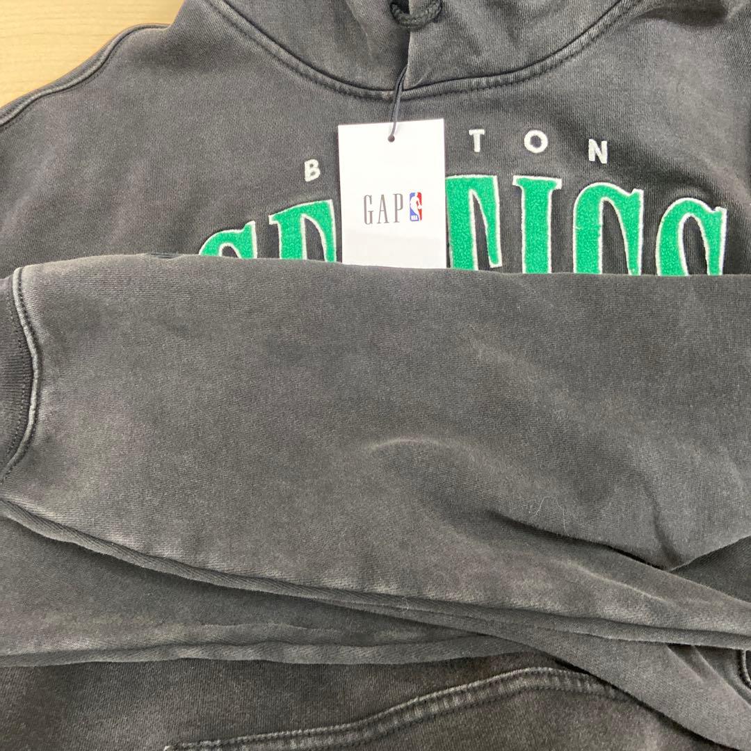 GAP NBAコラボパーカー（BOSTON CELTICS）　サイズM