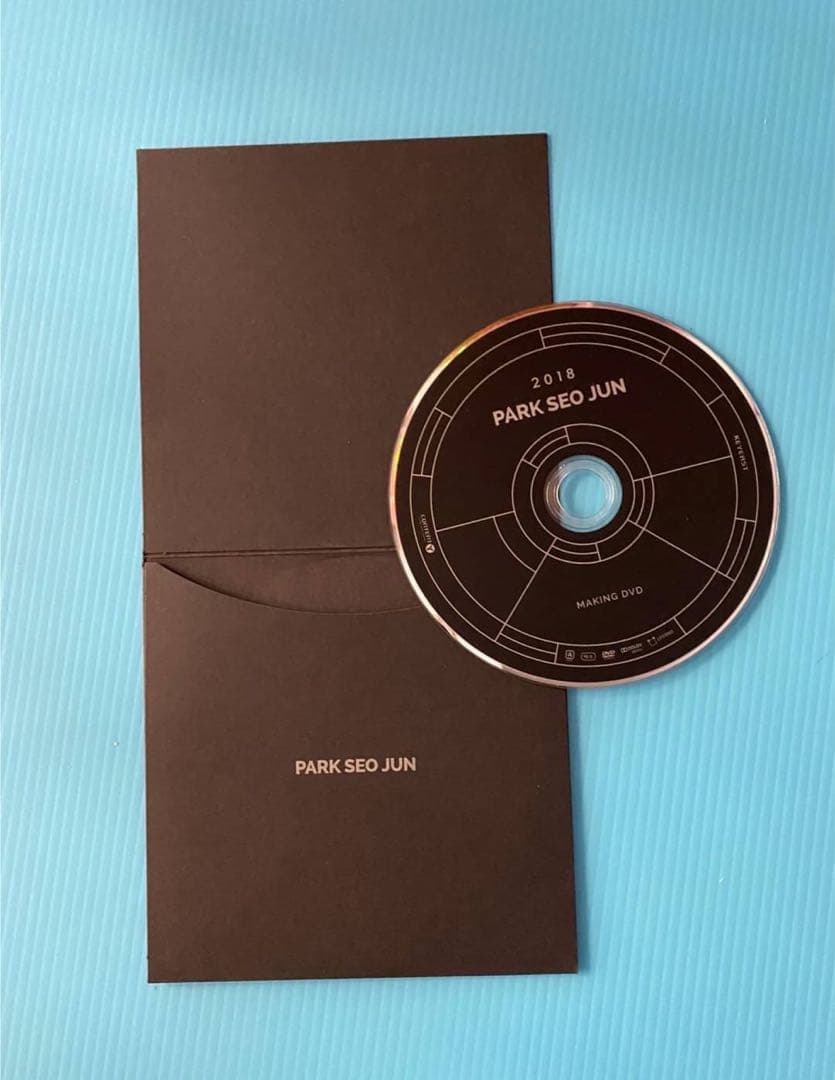 パク・ソジュン 2018年公式卓上カレンダー& DVD(絶版）