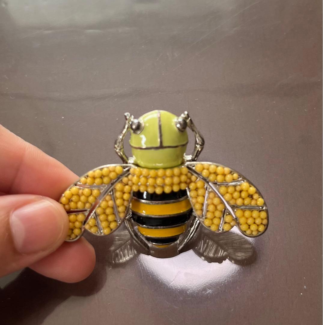 【ハッチ】マークジェイコブス 蜂 Bee 黄色 ブローチ バッジ 動物