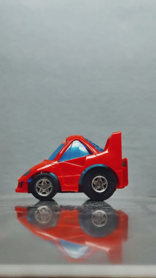 チョロQ No.023 フェラーリ レッド ブルーウィンドー