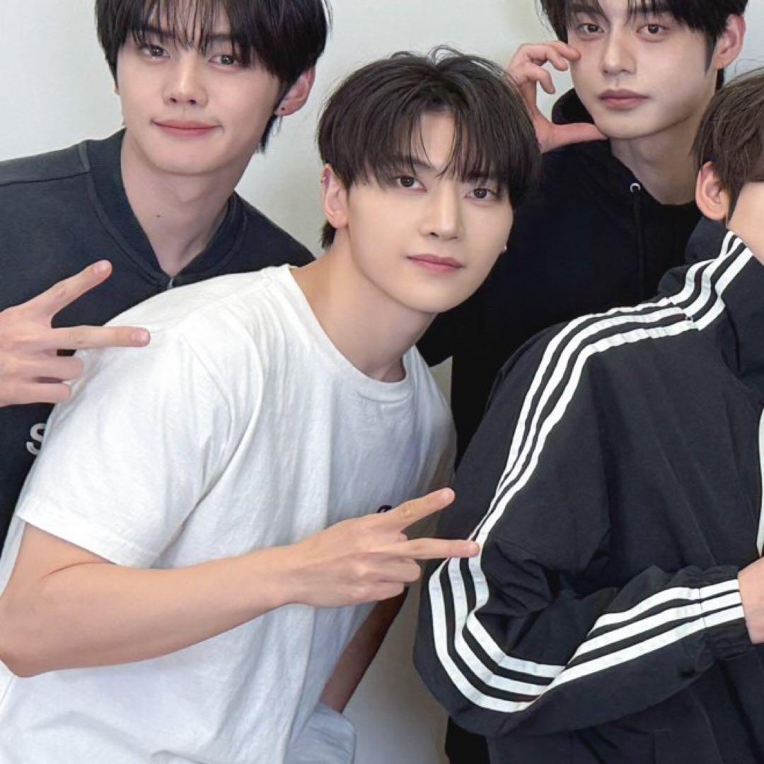 ZB1 マシュー 直筆サインポラ チェキ