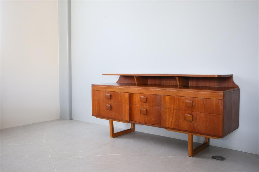 英国アンティークStonehill製サイドボード/木製机テレビ台(91-133)