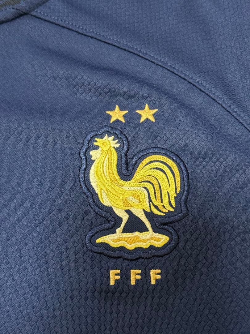 新品 サッカーフランス代表 ユニフォーム Mサイズ