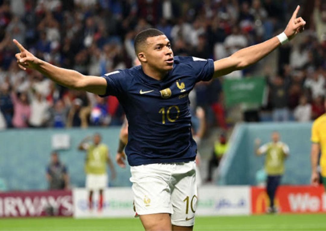 新品 サッカーフランス代表 ユニフォーム Mサイズ