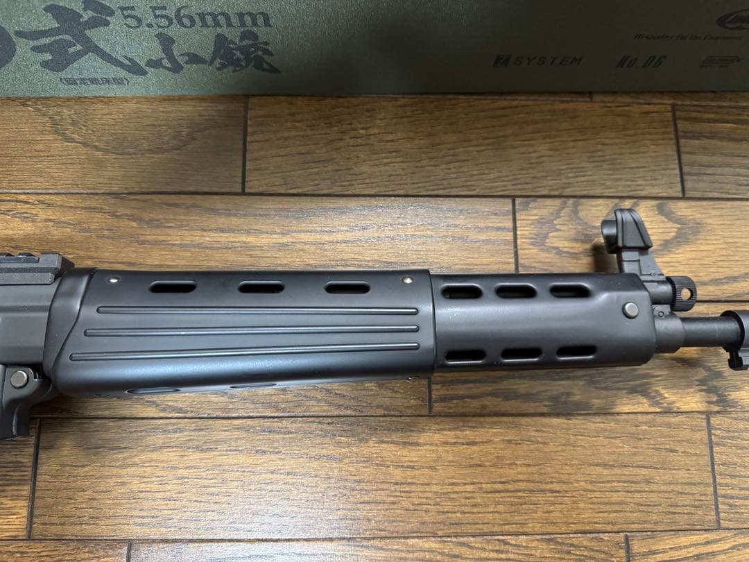 美品 東京マルイ 89式小銃 ガスガン 20mmレール付き 未使用バイポッド付き