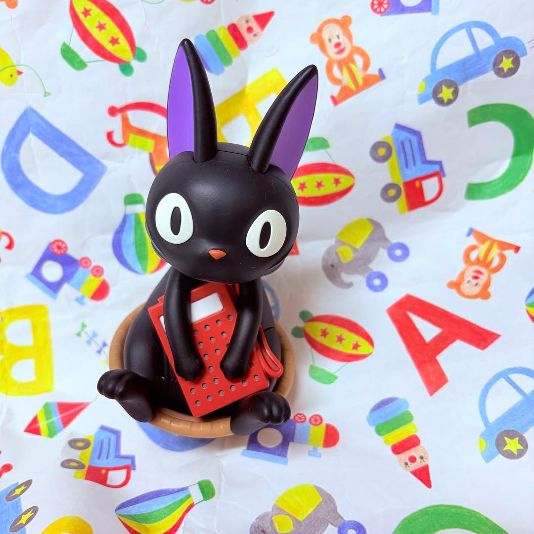 魔女の宅急便　ジジ　おおきくゆらゆら　おきあがちこぼし