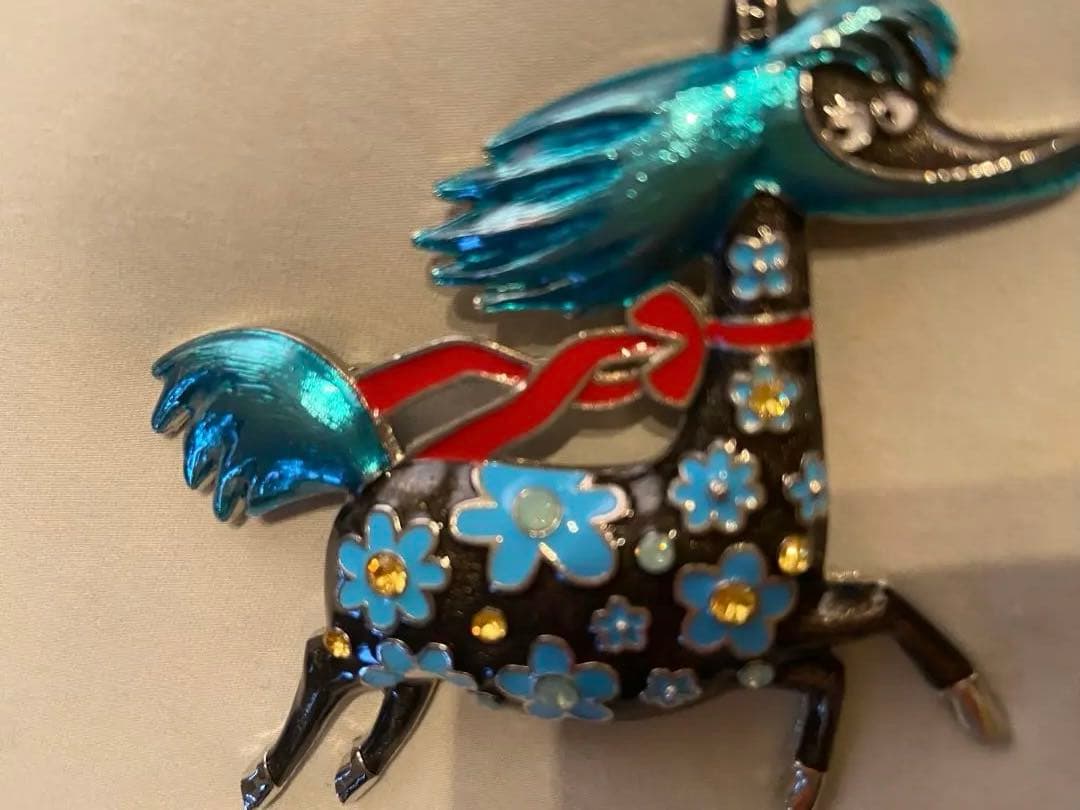 な*し様 ムーミン谷　サーカスの馬のブローチ&ペンダントトップ