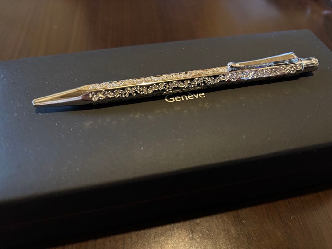 CARAN D'ACHE エクリドール