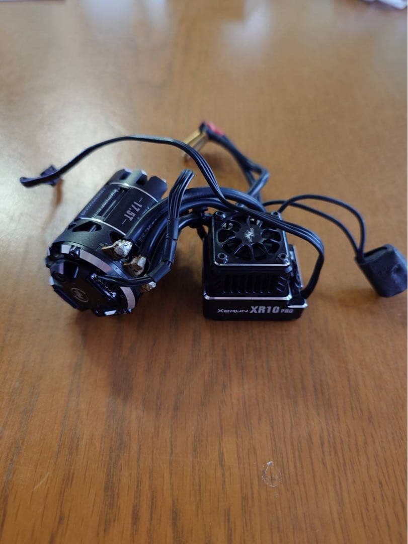 ホビーウイング ESC G2S 17.5 G4 チタンローター KOキャパシタ