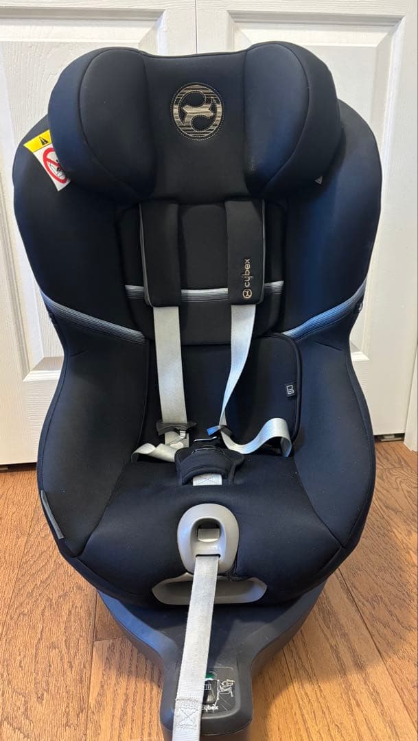 サイベックス　チャイルドシート　シローナSX2 i-Size ブラック