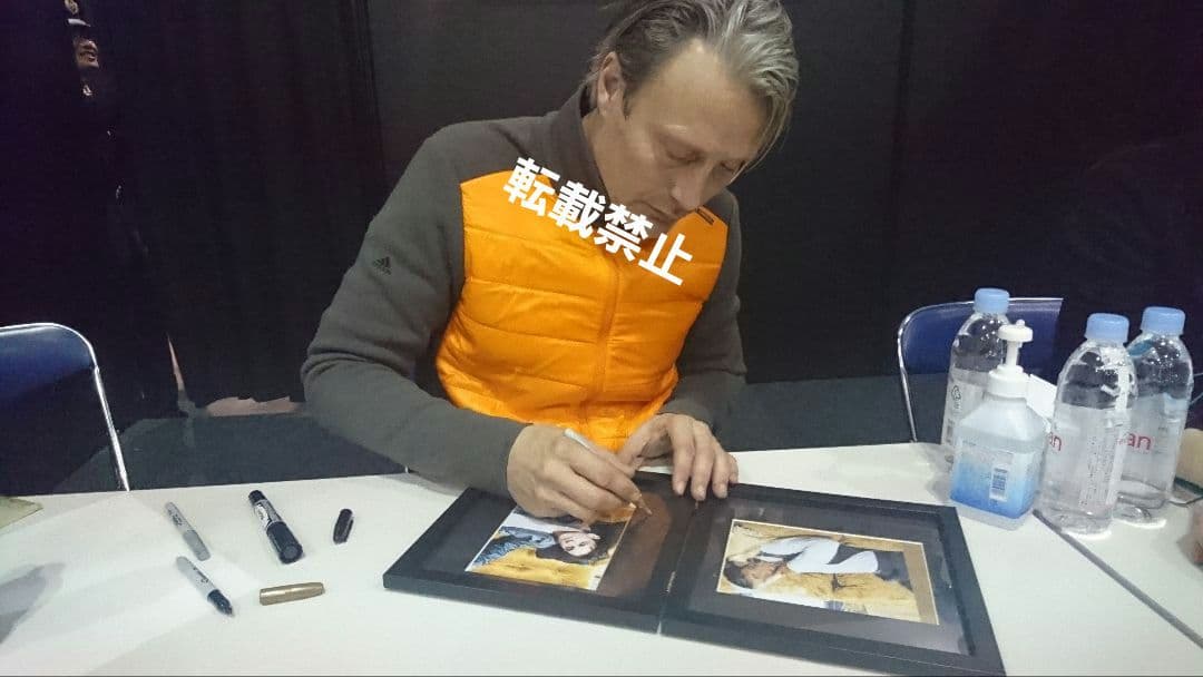 マッツ・ミケルセン　直筆サイン