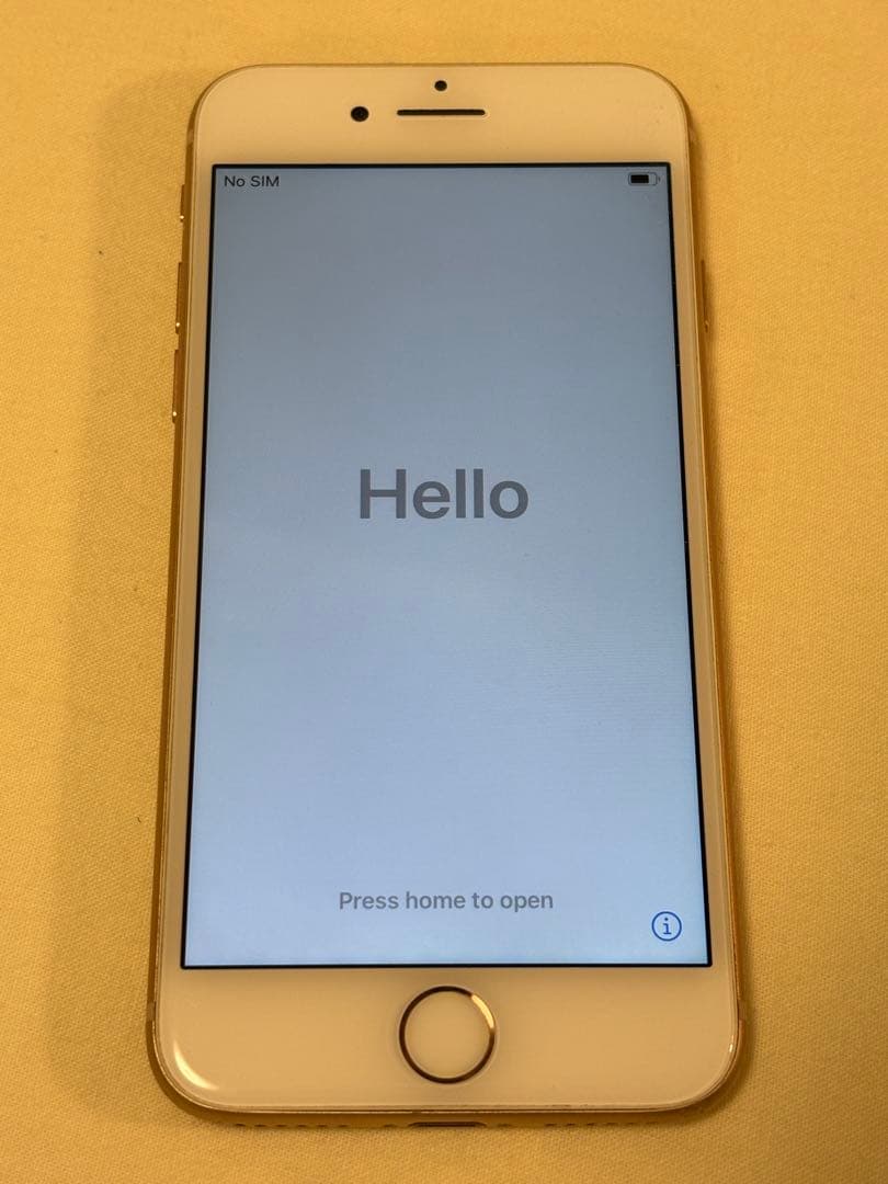 Apple iPhone 8 ゴールド 本体