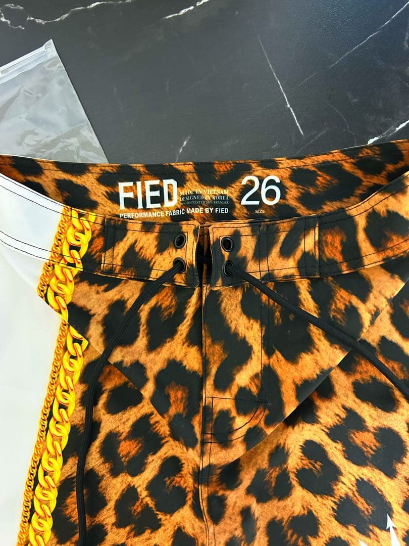 FIED サーフパンツ ヒョウ柄 競泳水着 26サイズ 新作！フィジーク用