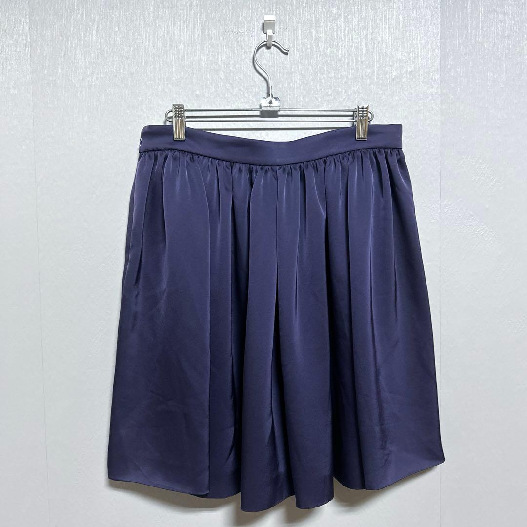 《MIU MIU》 ミュウミュウ (44) 膝丈スカート フレアスカート 紫