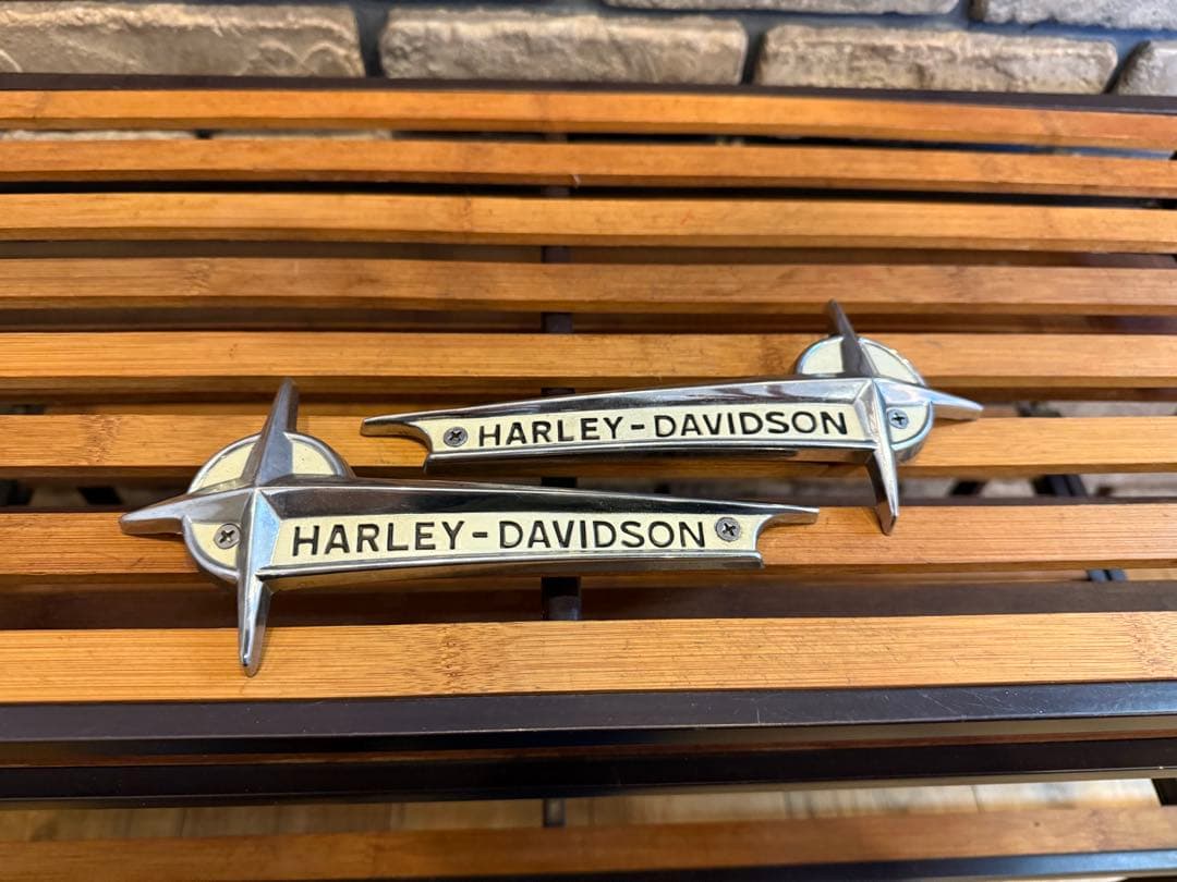 ショベルヘッドタンクエンブレムエボパン純正FLチョッパー