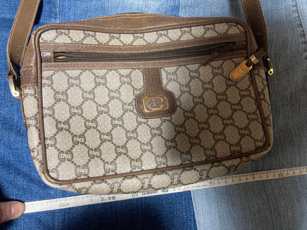 オールドグッチ　GUCCI PLUS オールドグッチプラスGG柄ショルダーバッグ