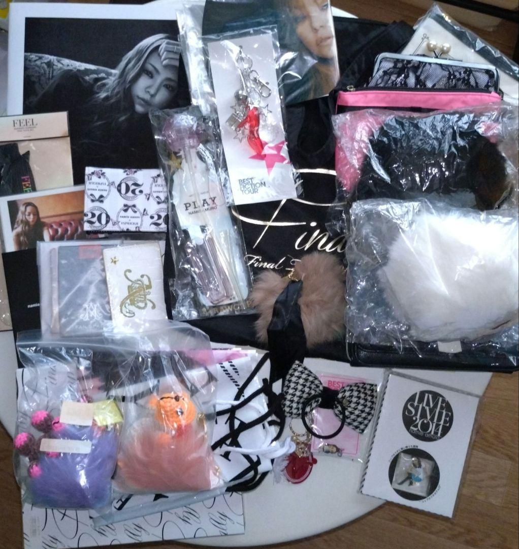 安室奈美恵グッズまとめ売り26点 最終価格