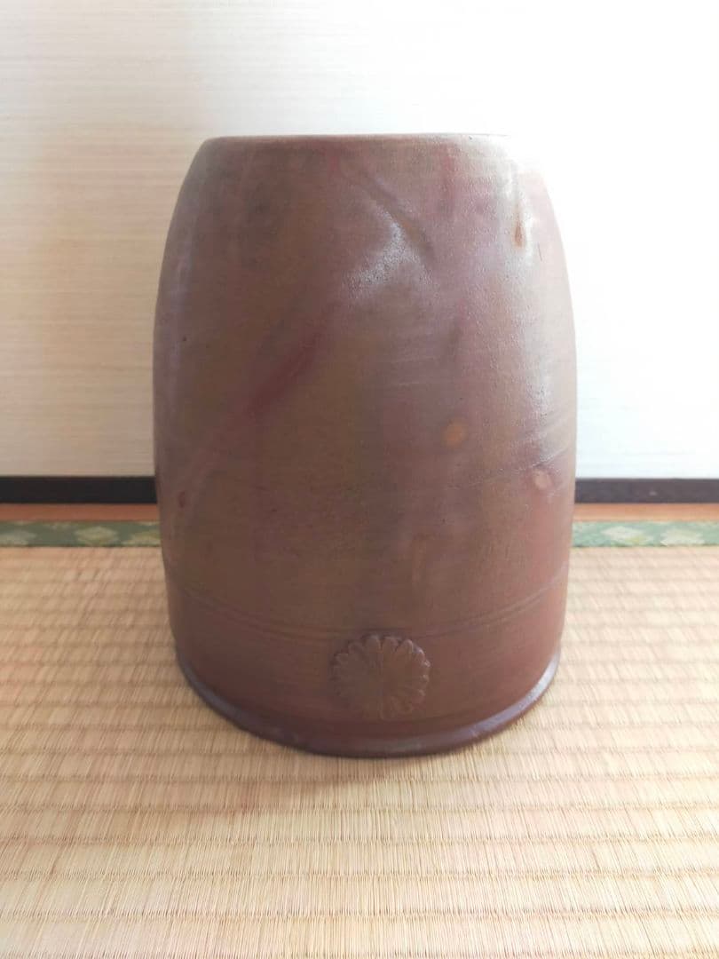 【備前焼】時代もの　菊紋　壺　火襷