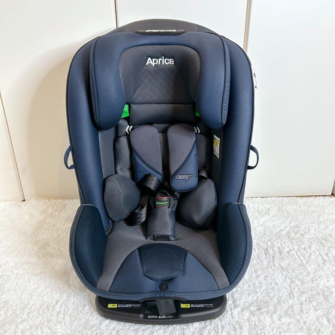 極美品 アップリカ フォームフィット 360 s ISOFIX チャイルドシート