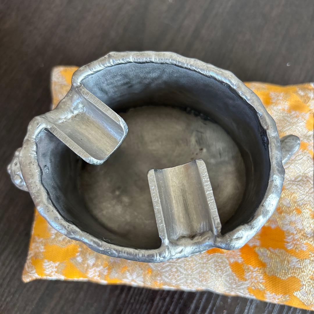 亀 鉄製 灰皿 座布団付き 縁起物 レトロ 金属製 置物