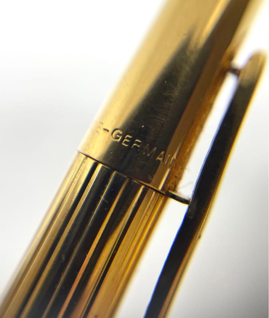 モンブラン　ノブレス　ゴールド　ノック式　ボールペン