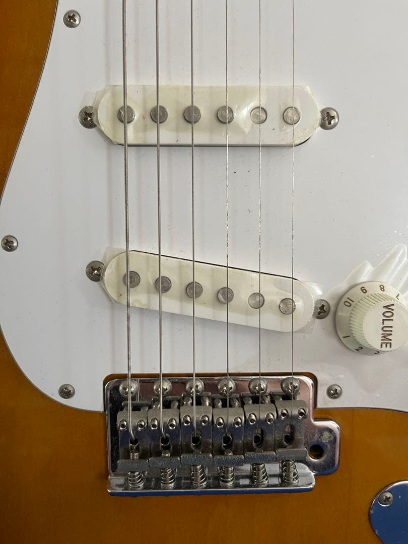 Bellwinフェンダー　STRAOCASTER エレキギター