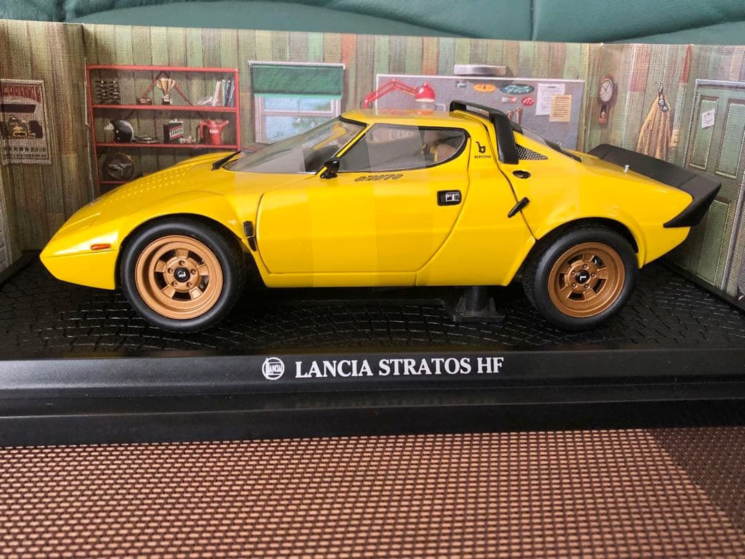 ★絶版！￼￼京商1/18 ランチア ストラトス￼ HF イエロー￼