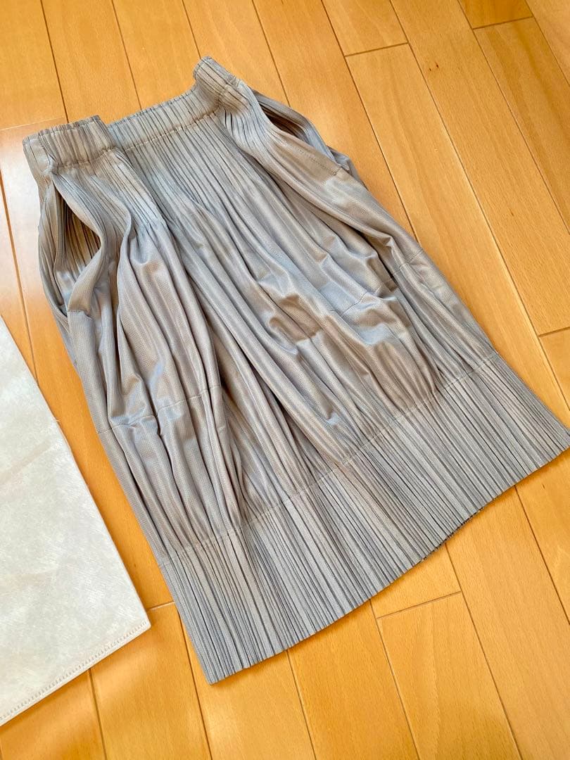 PLEATS PLEASE FLUFFY プリーツスカート