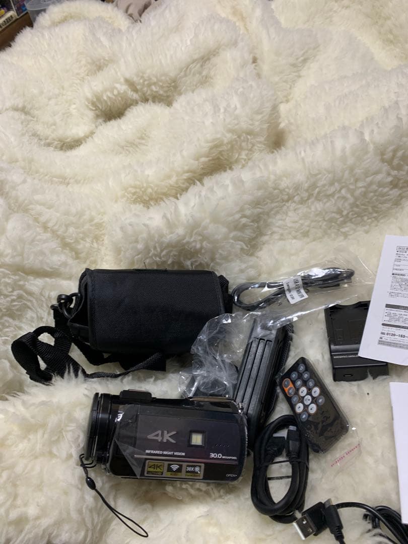 未使用　4Kビデオカメラ SONY製CMOSセンサー搭載　ハンディカメラ