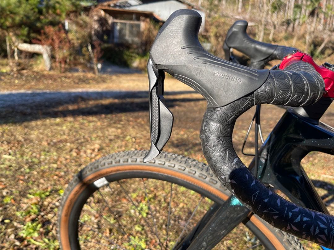 自転車本体 Atsushi GIANT REVOLT ADVANCED2GRX Di2