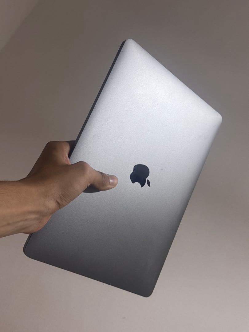 MacBookpro 13 inch シルバー 本体