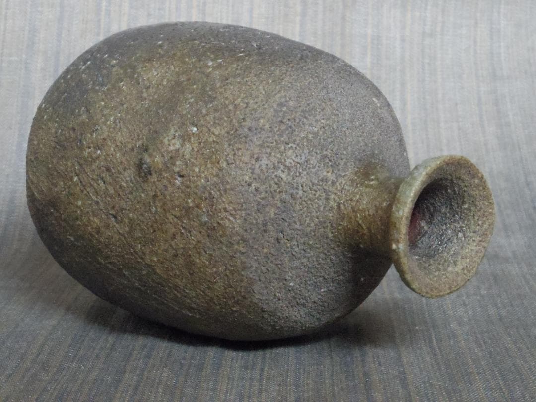 未使用★大森礼二★備前≪窯変黒≫徳利★胡麻★初窯