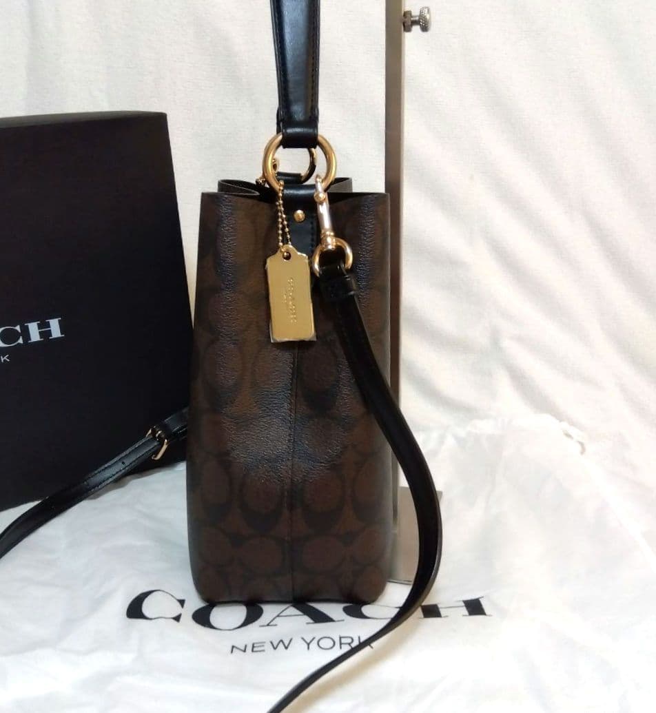 COACH ショルダーバッグ スモール タウン バケット バッグ Kyoko様用