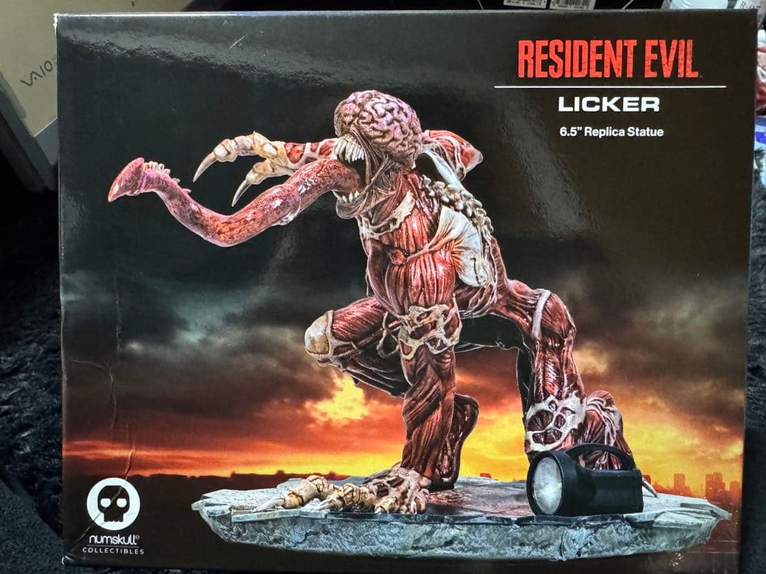 numskull バイオハザード リッカー フィギュア スタチュー ナムスカル