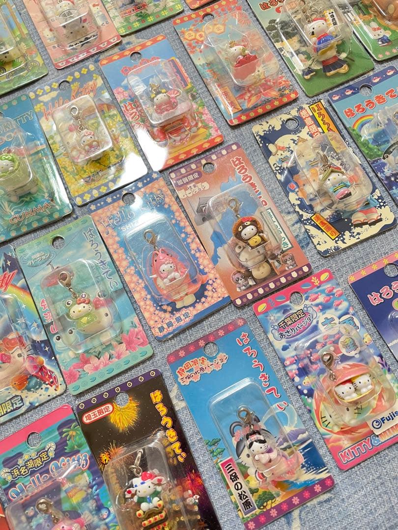 ハローキティ ファスナーマスコットキーホルダー 70個 その他8個