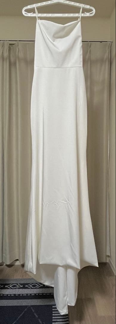 【ドレスプロダクション】ウエディングドレス