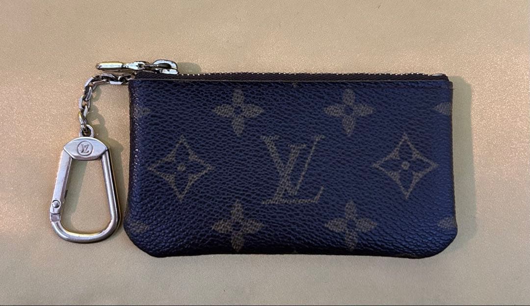 LOUIS VUITTON ケース ポシェットクレ M62650