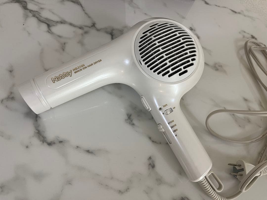 プロ仕様 美品Nobby ノビーNB3100 ホワイト 1500w 廃盤　業務用