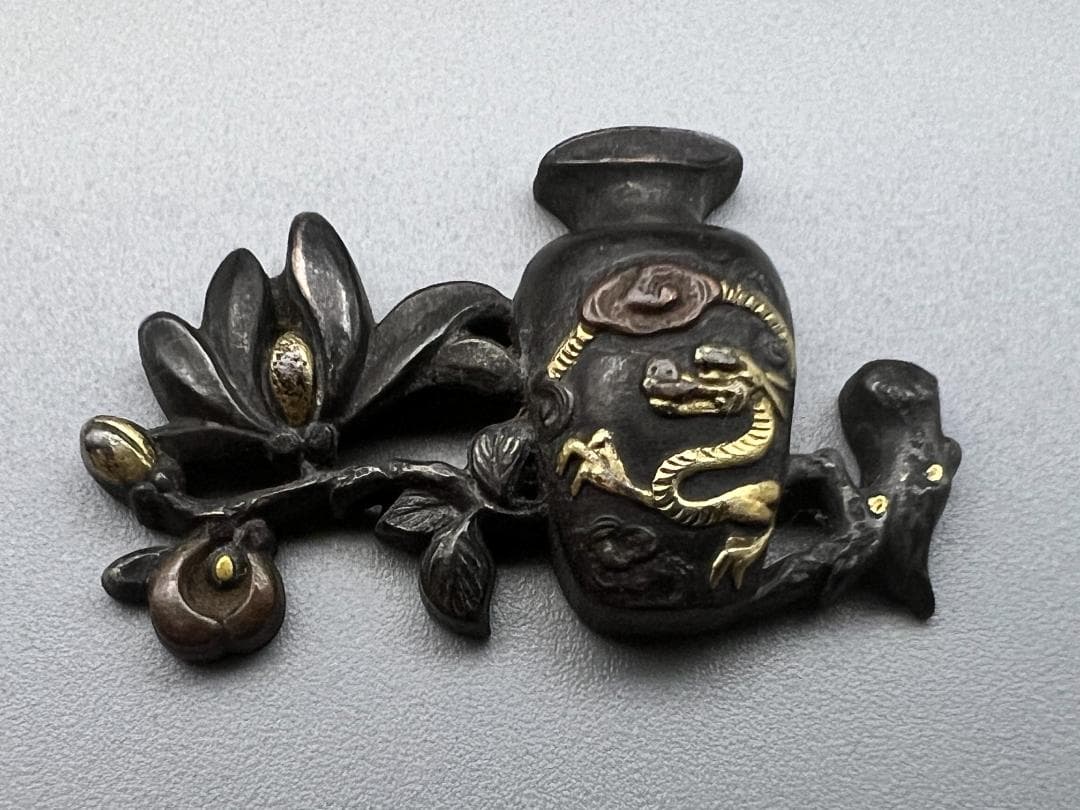 【海】江戸明治期　金具　龍　獅子　蛍文など　５点セット　金銀象嵌　銅鉄製　骨董品