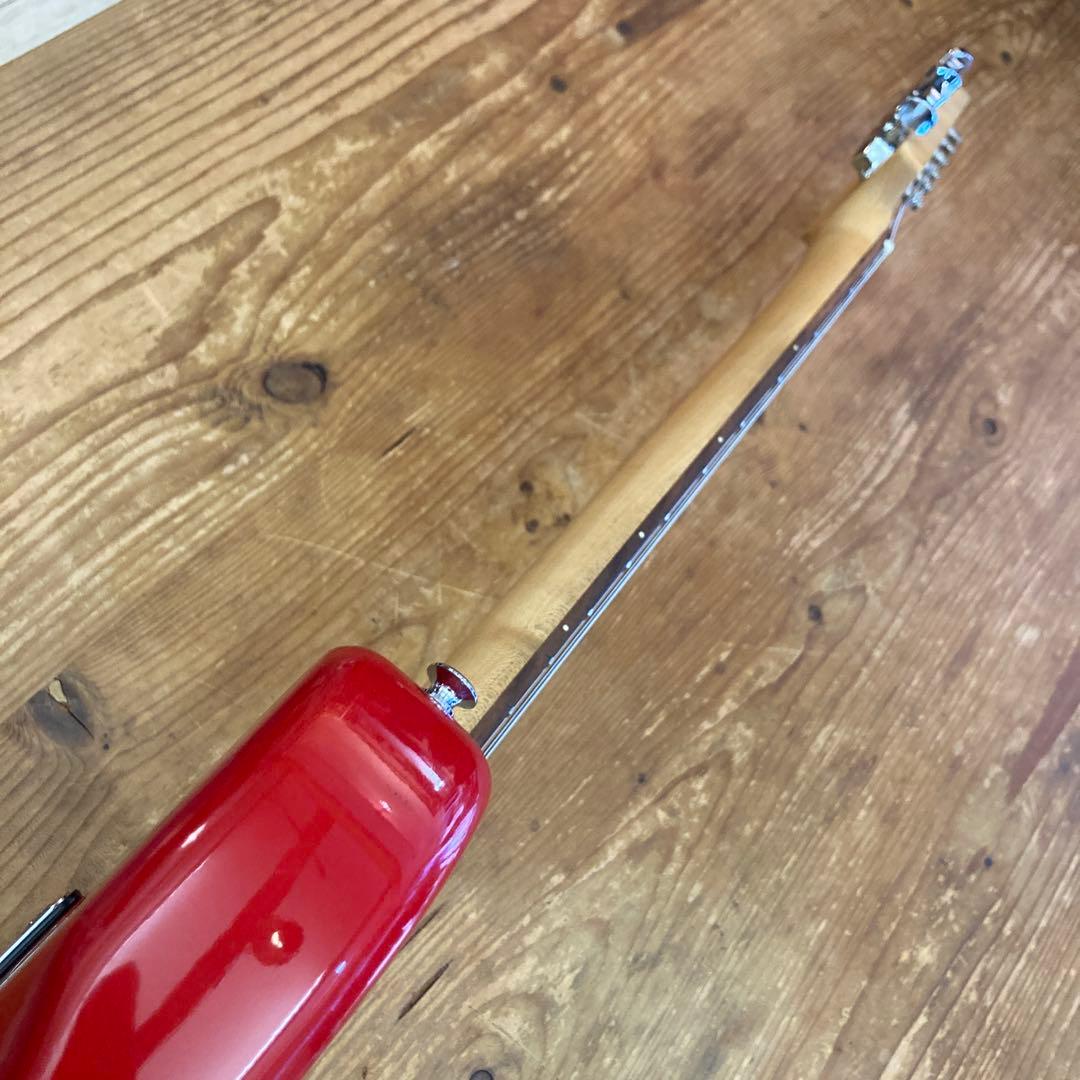 エレキギター　ストラトタイプ