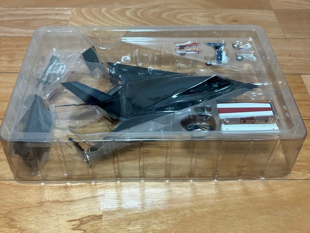 HM ホビーマスター 1/72 ロッキード F-117A ナイトホーク 未開封