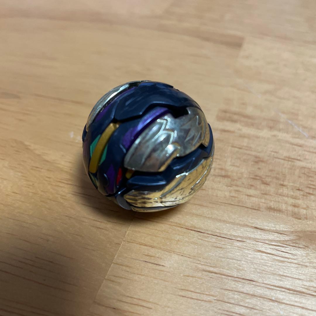 爆丸　BAKUGAN　覇タヴァネル　おまけ有り