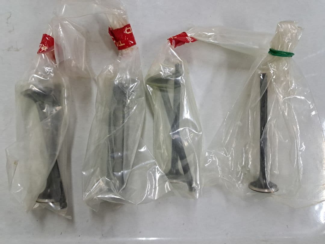 TRDエキゾーストバルブ 13715-AE902 (7本) 4AG16バルブ用