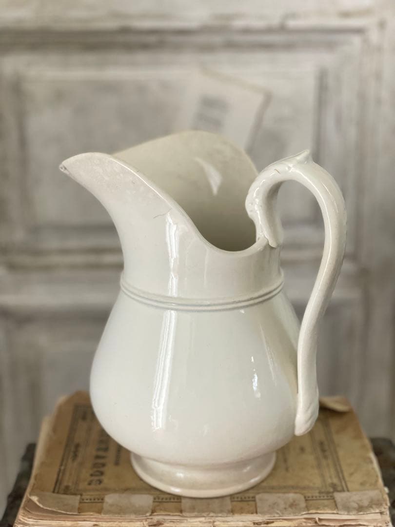 フランスアンティーク　ピシェ